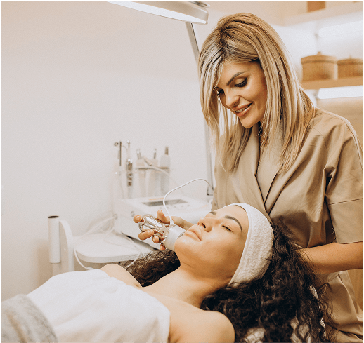 جلسات الهيدرافيشل لتنظيف عميق للبشرة وترطيب فوري وتأثير فوري